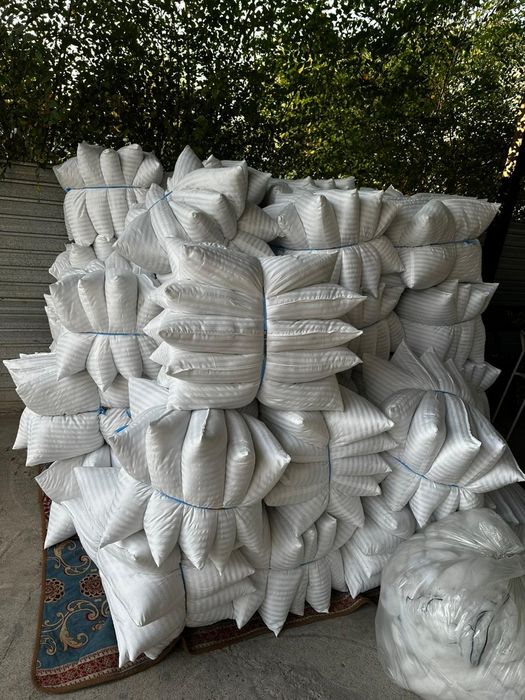 Подушки Постель Одеяло оптом