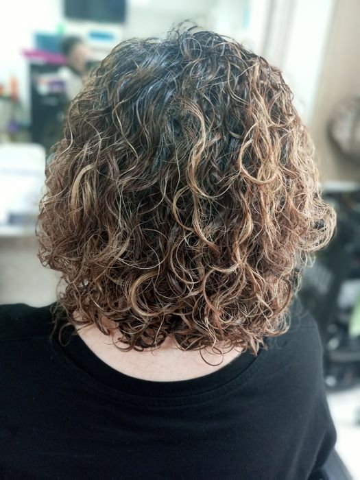 Биозавивка и Акрашывание