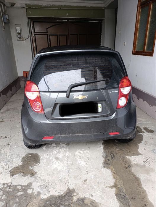 Spark sotiladi srochni