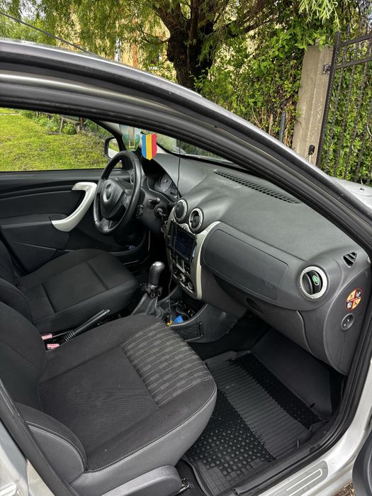 DACIA Sandero 2010 — imagine 5