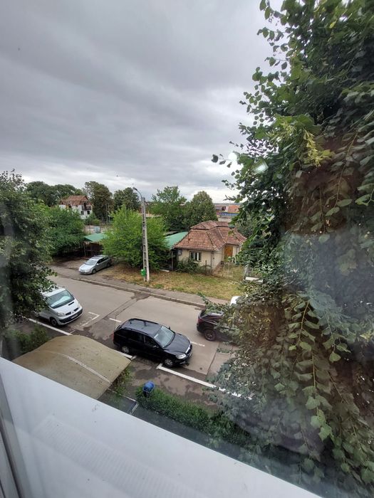 Vand apartament 2 camere