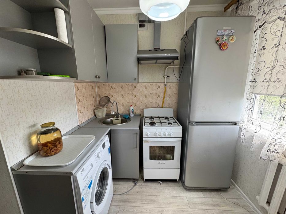 Продам 3х комн кв Тургенева Абая