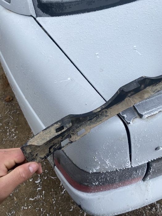 BMW Е34 передный решетка