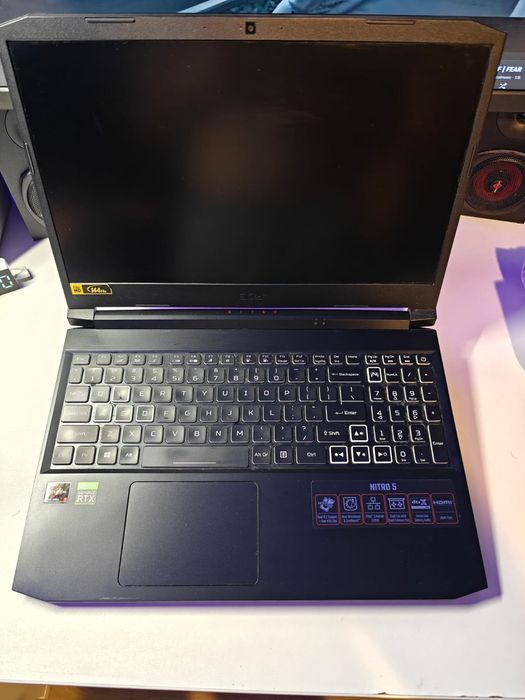 Laptop Acer Nitro 5 AN515-45