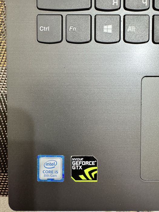 Ноутбук Lenovo ideapad 330
