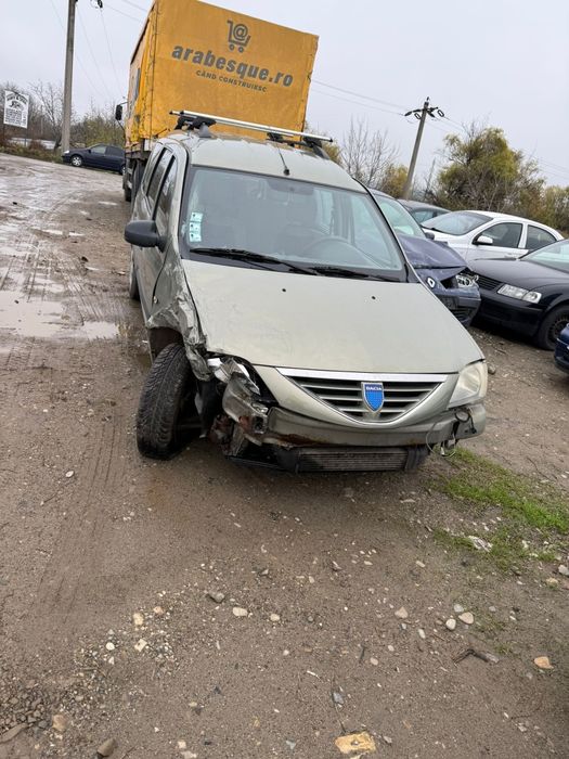 Usa stop capota far scaun Dacia Logan 1.5dci E4
