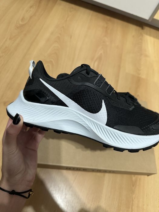 Дамски маратонки Nike Trail