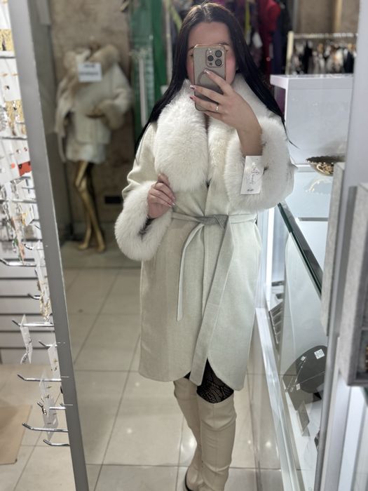 Palton Alpaca cu vulpe
