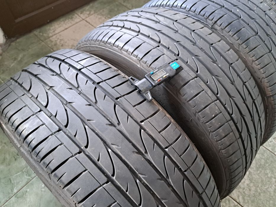 4 anvelope 225/45 R19 Bridgestone