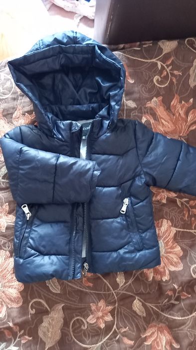 Продам куртку на мальчика