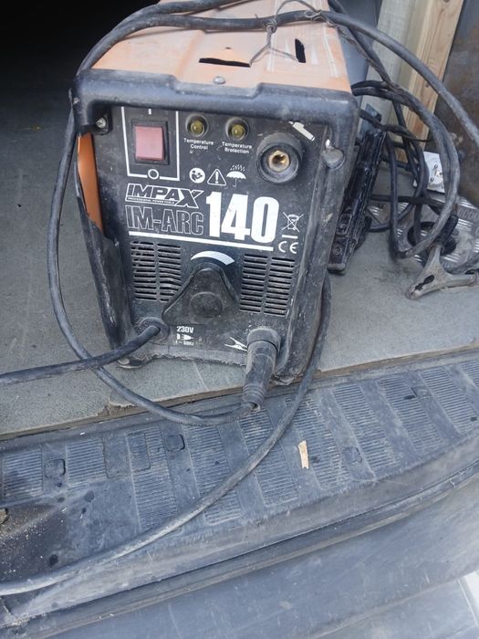 Vand aparat de sudura ca si nou