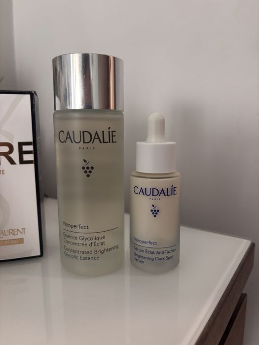 Caudalie Vinoperfect серум и лосион