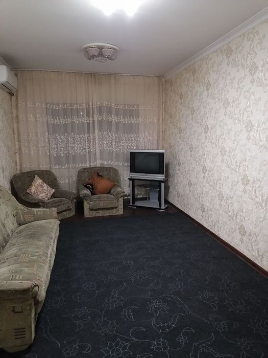Сдается 2 ком 350.у.е.