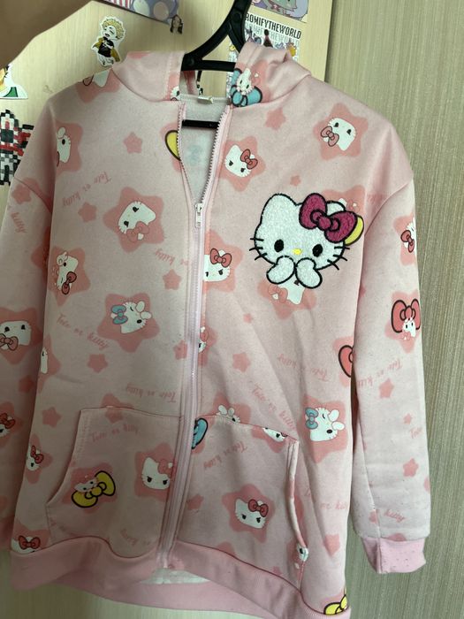 Розовая кофта Hello Kitty