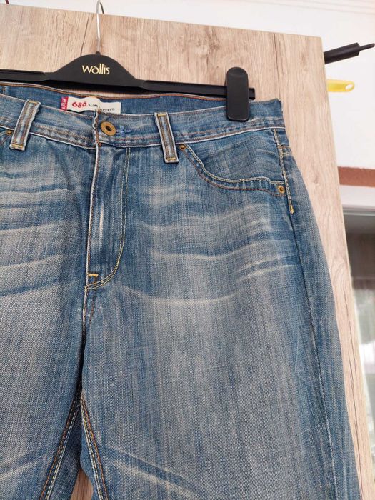 Blugi albaștri Levi's vintage