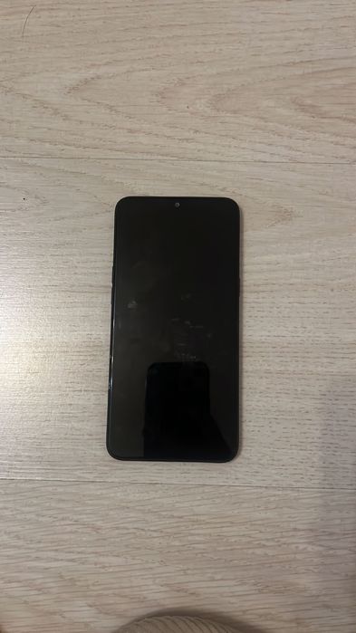 Самсунг а10s продается в хорошем состояние