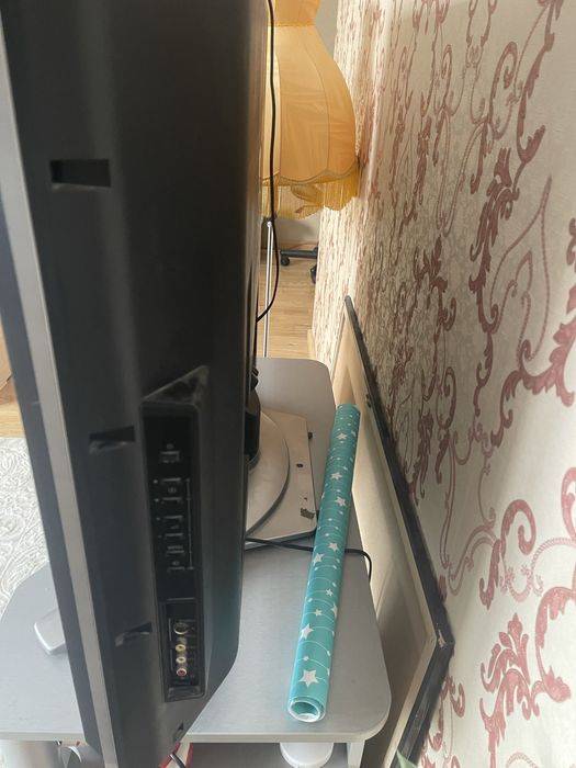 Продам телевизор