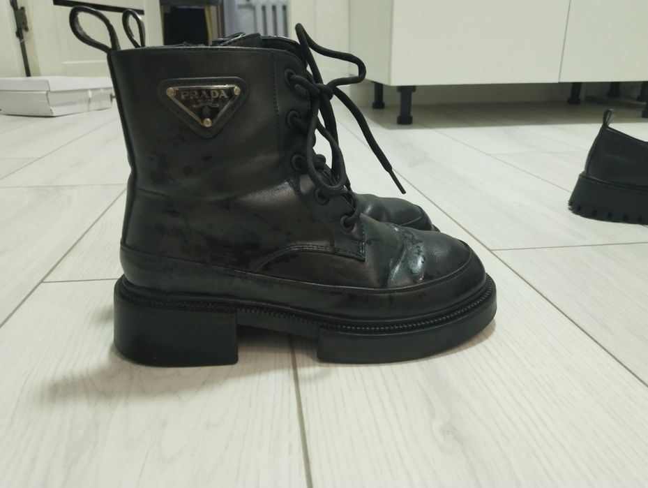 Продам сапоги для девочки