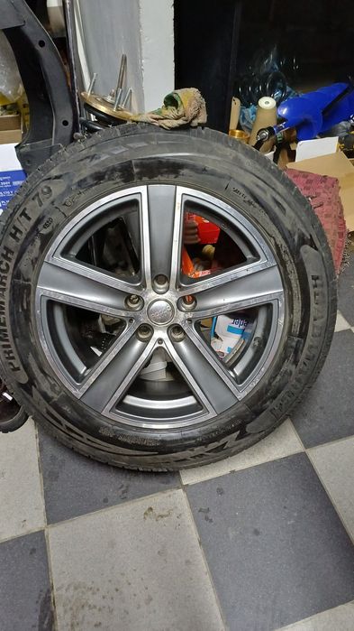 Продам диски с резиной