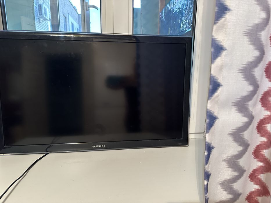 Продам телевизор Samsung