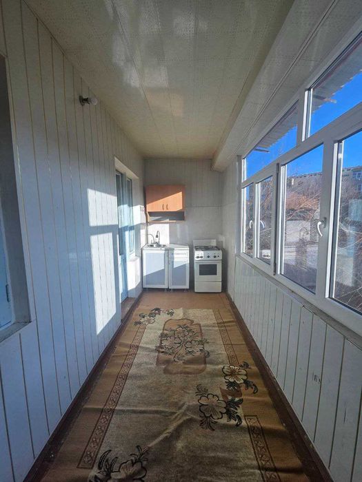 Продаётся 2х комн квартира на 2 этаже Ор-р 5 микрорайон Жомий