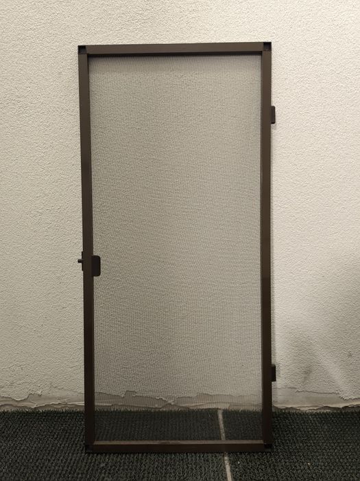 Plase anti-insecte usa si fereastra