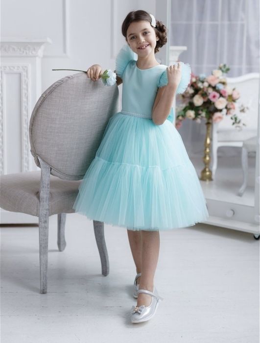 Нарядное платье для девочки продажа прокат