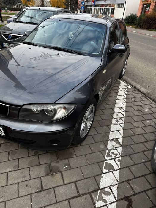 Vand/schimb cu golf 5 sau 6, bmw seria 1 model 118D (Negocabil)