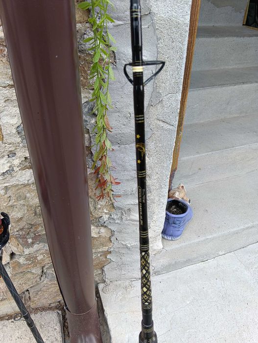 Продавам прът за въдица