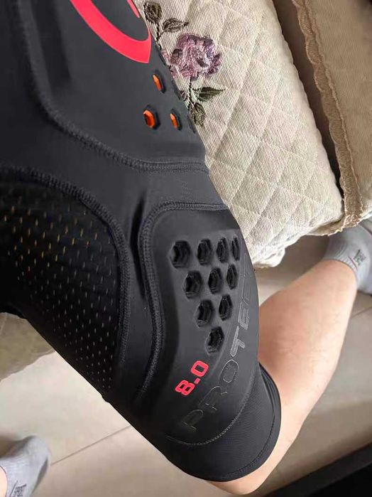 3 Вида Панталон за екстремни спортове, панталон с протектори 3DF 8.0