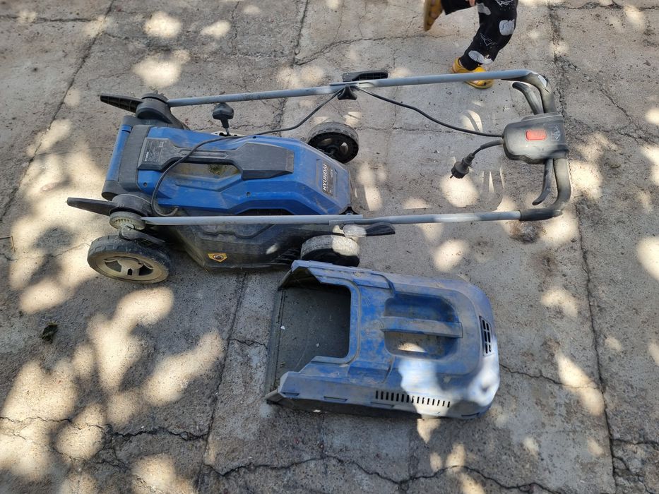 Газонокосилка Huyndai HY 38-1600