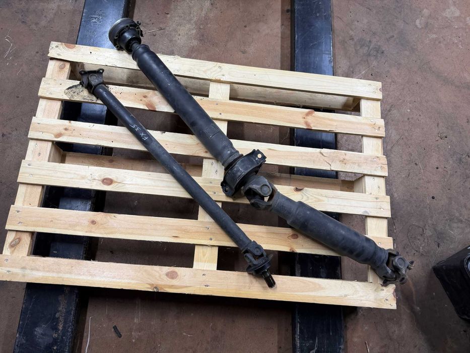 Кардан къс дълъг преден за Infiniti FX35 FX37 Инфинити ФХ35 ФХ37