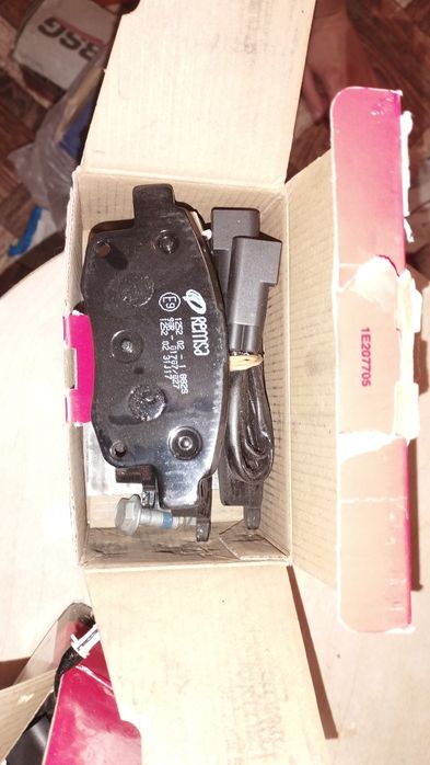 Колодки задние Форд Transit 06-14 года