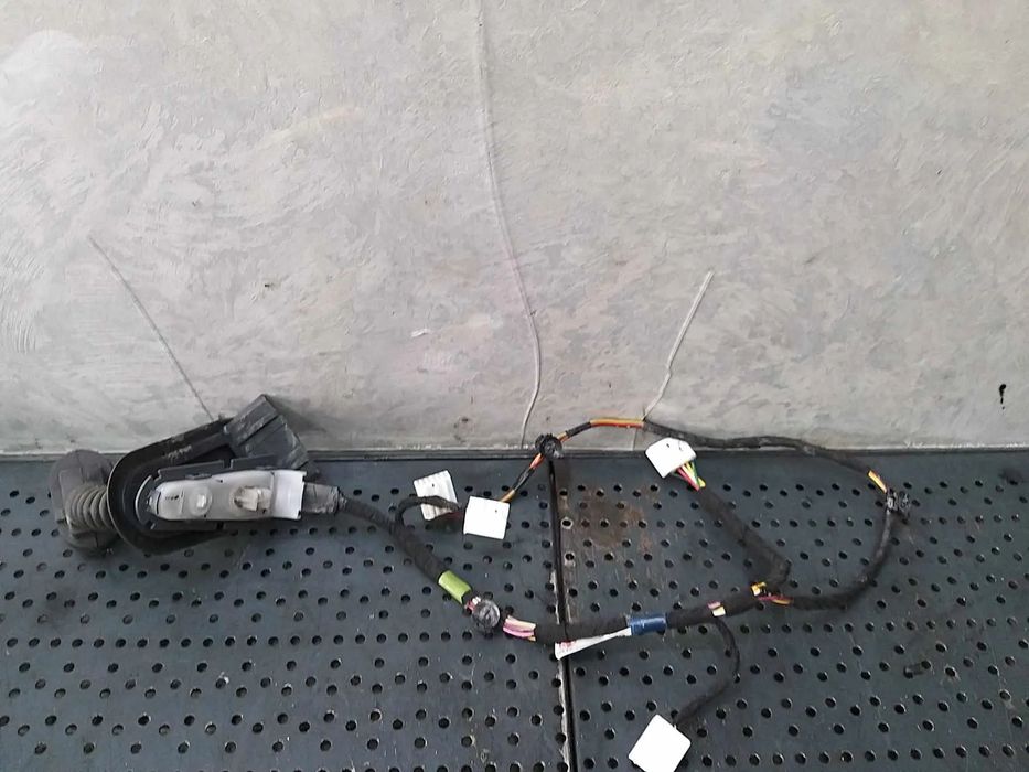 Instalatie electrica usa stanga spate mazda 2