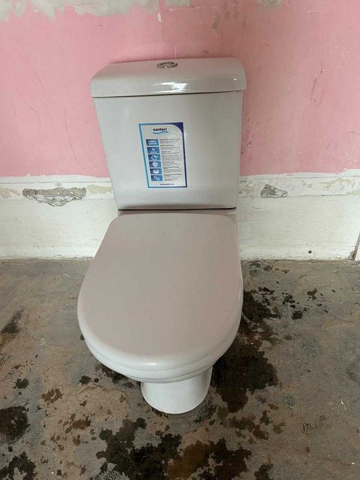 продажа унитаза, ванны, люстр