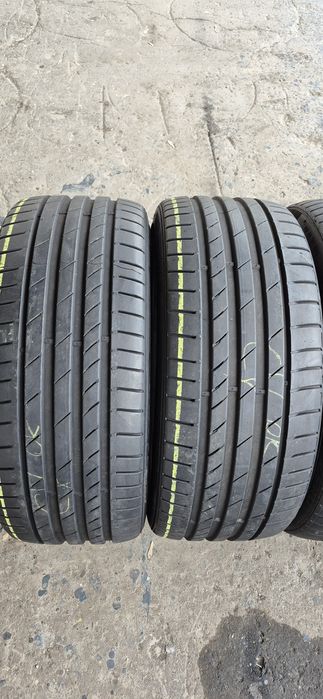 4 anvelope vara,fata Kumho 225/35/19,spate Pirelli 255/30/19.Pret/buc.