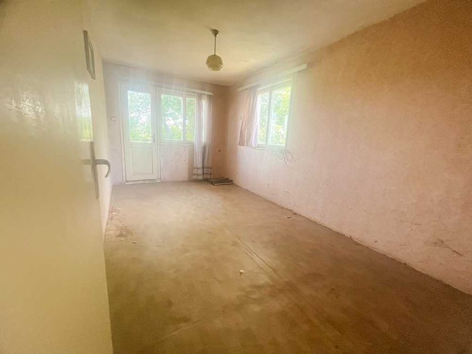 Продава се Къща в с. Тръстеник, Област Русе - 120 кв.м за 246 €/кв.м - Снимка #12