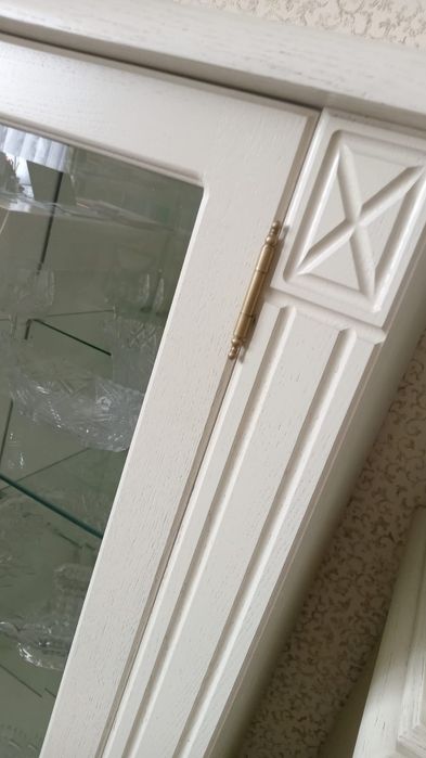 Мебель из натурального дерева