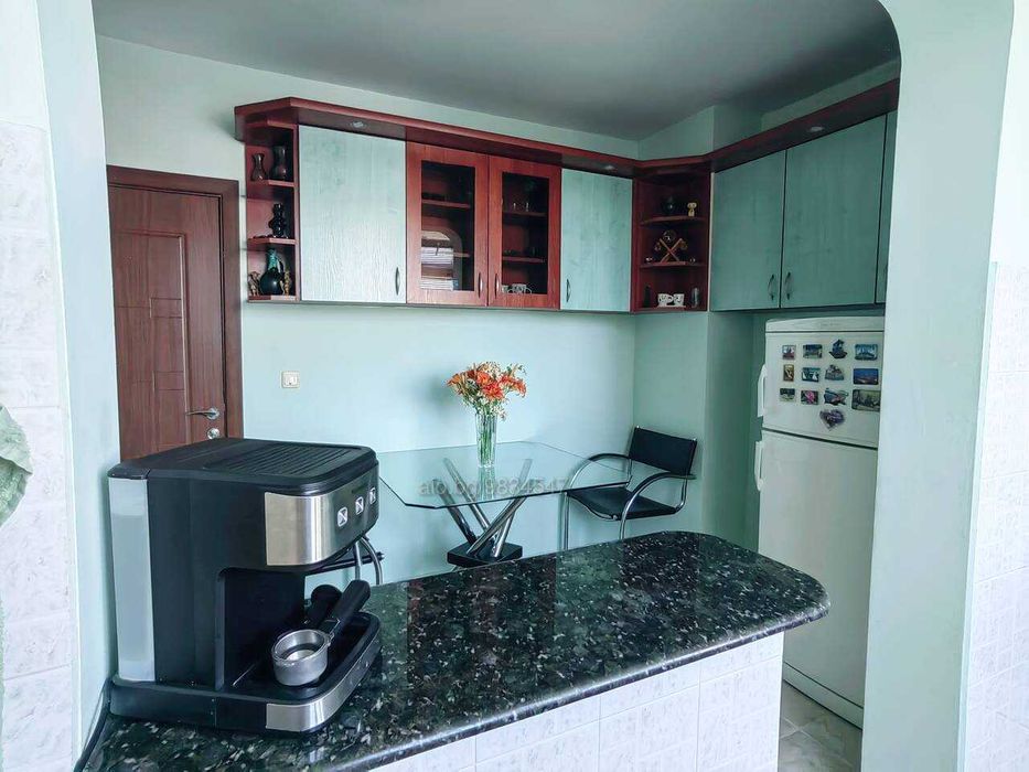 Продава се Четиристаен апартамент в Бургас, Изгрев - 105 кв.м за 1685 €/кв.м - Снимка #10
