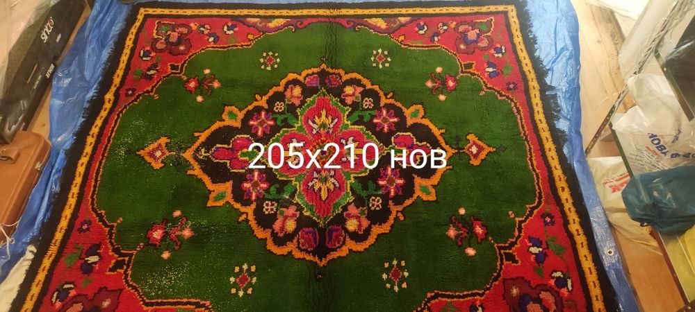 Китеници/tufted rug