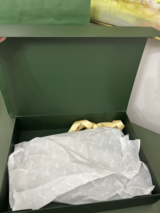 Подарочный пакет и коробка Harrods
