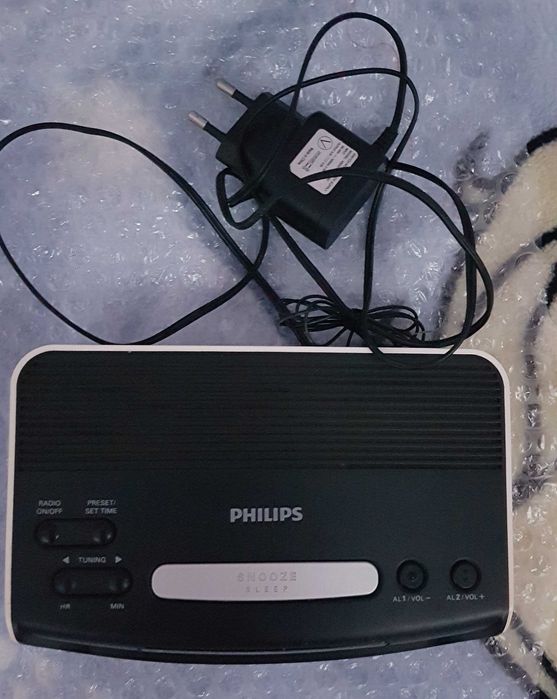 Радио часовник Philips с аларма