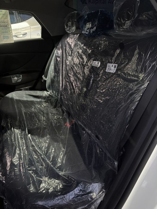 Hyundai Elantra 2022 — 5