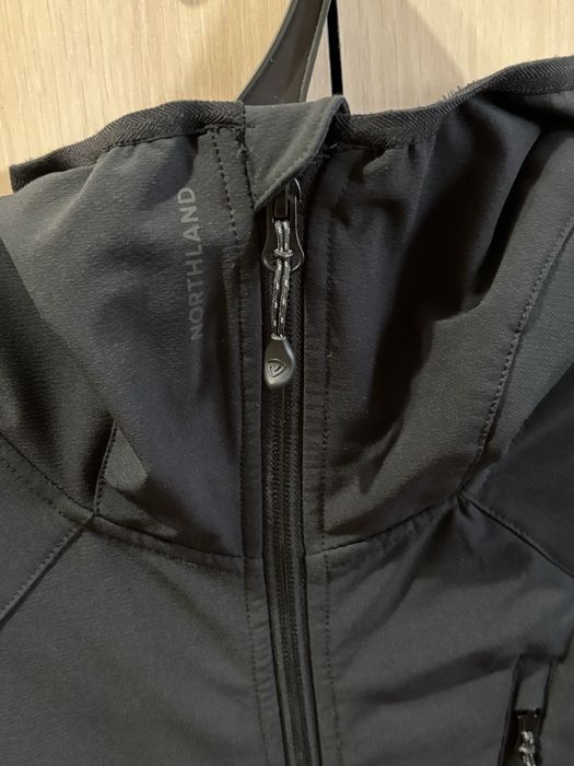 Продам мужскую куртку Northland
