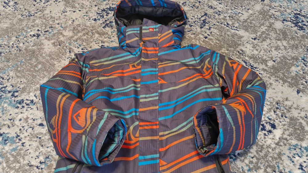 Детска ски екип грейка с гащеризон Quiksilver 162
