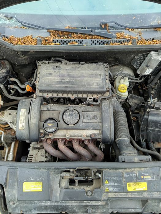 Шкода Фабия 1.4 бензин на Части