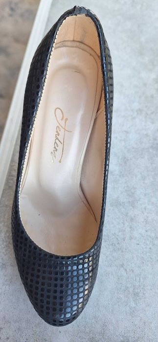 Дамски обувки  35 номер