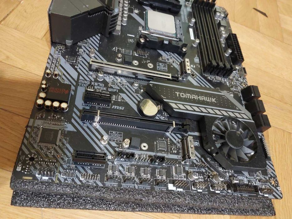 AMD Ryzen 9 5950X + MSI X570 Tomahawk Wi-Fi