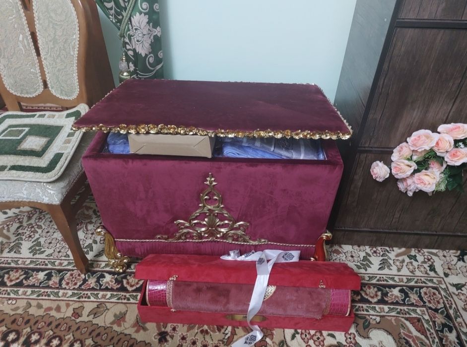 Сарпо сандук сотилади