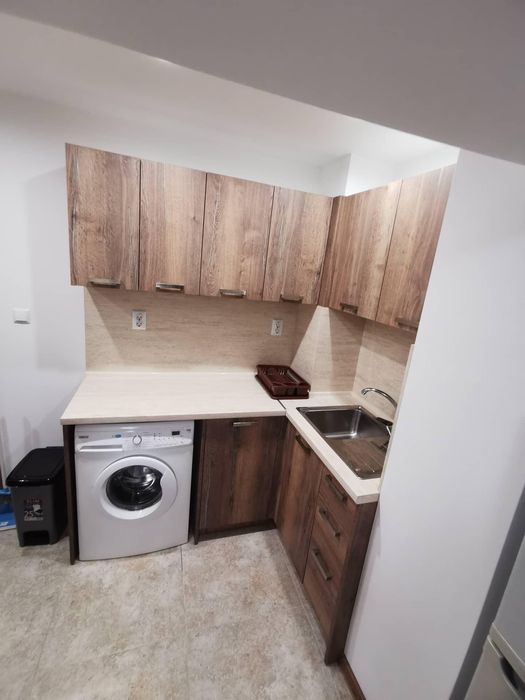 Дава се под наем Едностаен апартамент в Бургас, Център - 65 кв.м за 331.5 € - Снимка #3